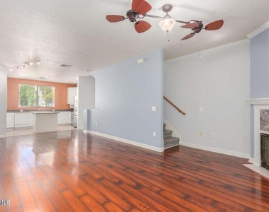 4455 E Paradise Village Parkway S - Photo Thumbnail 11