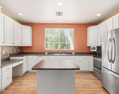 4455 E Paradise Village Parkway S - Photo Thumbnail 9