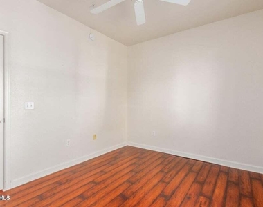 4455 E Paradise Village Parkway S - Photo Thumbnail 21