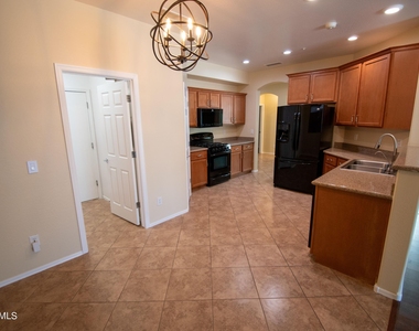 29730 N 120th Lane - Photo Thumbnail 8
