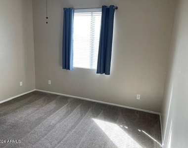 29730 N 120th Lane - Photo Thumbnail 25