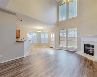 4134 Petersburg Drive - Photo Thumbnail 3