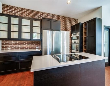 3772 Waterside Court - Photo Thumbnail 9