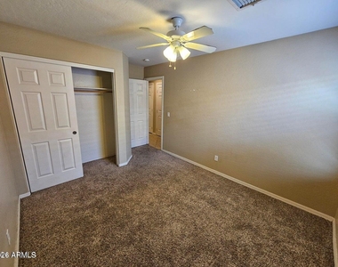 16804 N 20th Street - Photo Thumbnail 17