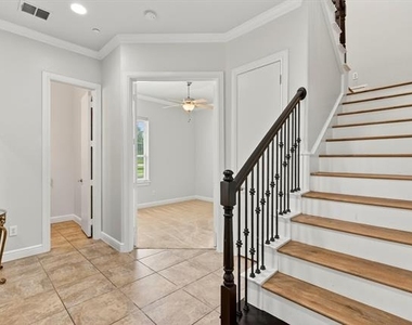 8317 Moore Street - Photo Thumbnail 4