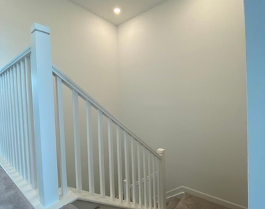 4946 Navali Drive - Photo Thumbnail 6