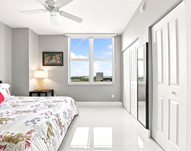 511 Se 5 Avenue - Photo Thumbnail 26