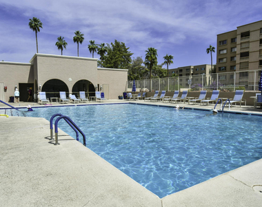 7950 E Camelback Road - Photo Thumbnail 13