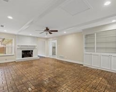 14722 Overview Drive - Photo Thumbnail 3