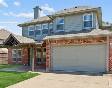 1613 Long Prairie Court - Photo Thumbnail 39