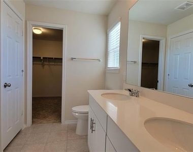 807 Goldenrod Lane - Photo Thumbnail 19