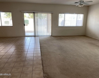 4414 E Peach Tree Drive - Photo Thumbnail 2