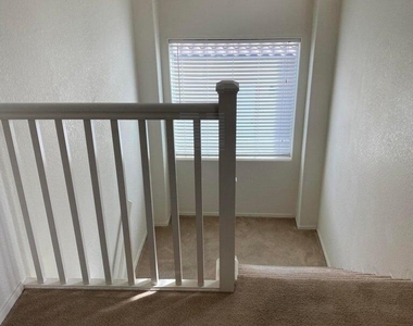 4414 E Peach Tree Drive - Photo Thumbnail 16