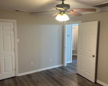 8280 State Highway 78 N - Photo Thumbnail 10