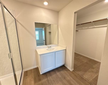 3022 Serenity Lane - Photo Thumbnail 10
