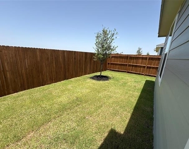 3022 Serenity Lane - Photo Thumbnail 15