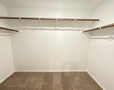 3022 Serenity Lane - Photo Thumbnail 8