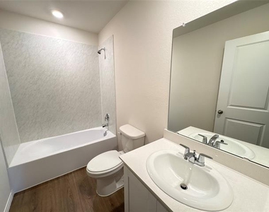 3022 Serenity Lane - Photo Thumbnail 12