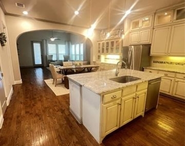 4017 Shady Forge Trail - Photo Thumbnail 6