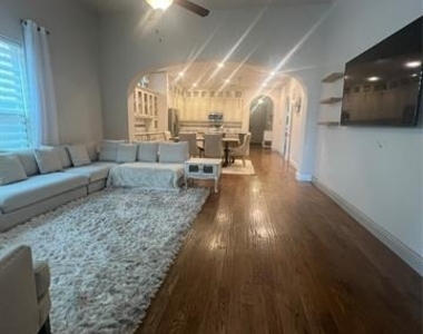4017 Shady Forge Trail - Photo Thumbnail 7