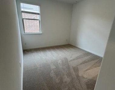 1129 Flameleaf Drive - Photo Thumbnail 18