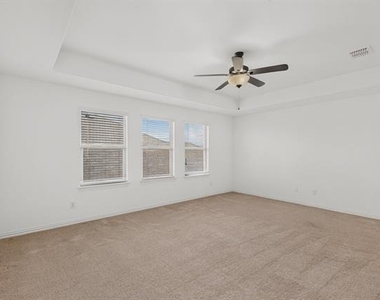 1129 Flameleaf Drive - Photo Thumbnail 32