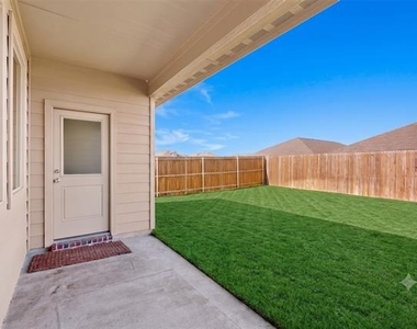 1129 Flameleaf Drive - Photo Thumbnail 37