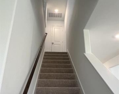 1129 Flameleaf Drive - Photo Thumbnail 21