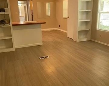 5785 Sheli Lane - Photo Thumbnail 5