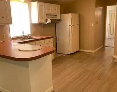 5785 Sheli Lane - Photo Thumbnail 4