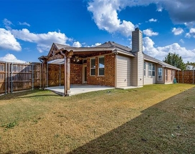 1627 Summerfield Drive - Photo Thumbnail 21