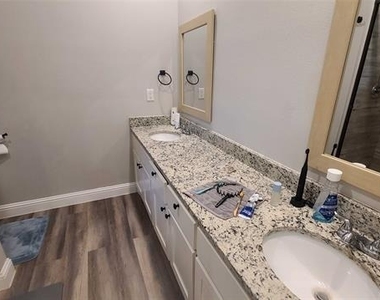 4409 1st Street - Photo Thumbnail 9