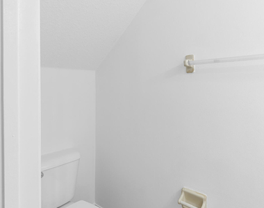 9107 Chambers Street - Photo Thumbnail 10