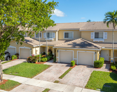 9107 Chambers Street - Photo Thumbnail 2