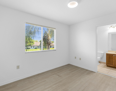 9107 Chambers Street - Photo Thumbnail 17