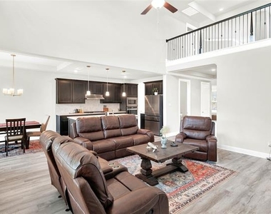 4704 Hammerstein Boulevard - Photo Thumbnail 10
