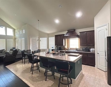 3624 Glenhome Drive - Photo Thumbnail 3