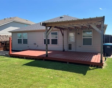 6024 Misty Breeze Drive - Photo Thumbnail 7