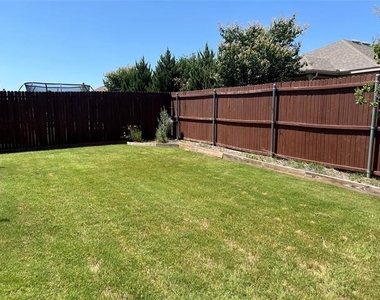 6024 Misty Breeze Drive - Photo Thumbnail 9