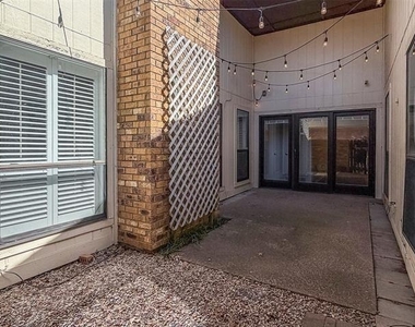 5128 Ledgestone Drive - Photo Thumbnail 14