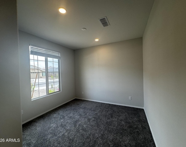 7053 W Oberlin Way - Photo Thumbnail 26