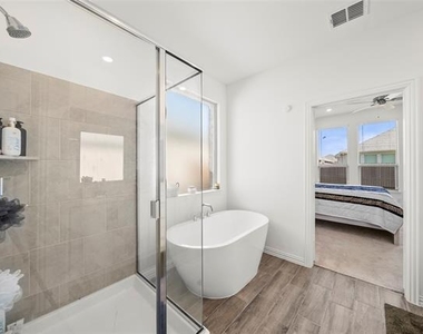147 Starfall Drive - Photo Thumbnail 25