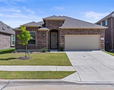 147 Starfall Drive - Photo Thumbnail 2