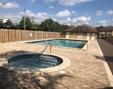 410 Nw 214th Street - Photo Thumbnail 23