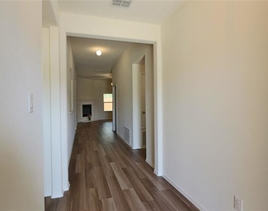 2437 Opaline Drive - Photo Thumbnail 29