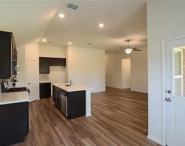 2437 Opaline Drive - Photo Thumbnail 17