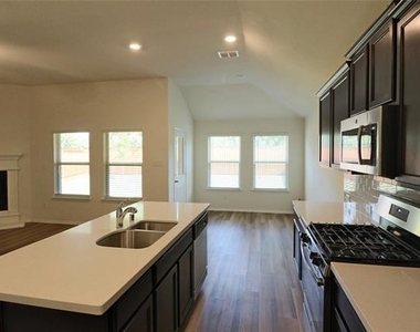 2437 Opaline Drive - Photo Thumbnail 15