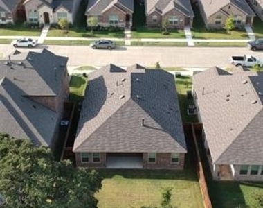 2437 Opaline Drive - Photo Thumbnail 4