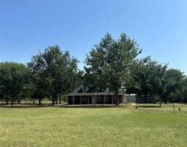 4412 W Dickson Lane - Photo Thumbnail 2