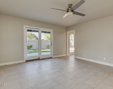 554 W 19th Street - Photo Thumbnail 5
